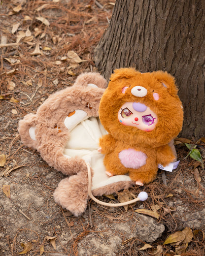 🦸‍♀️ Baby Three – Kahramanın Ben Değilim Peluş Sürpriz Kutu Figürü